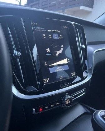 Volvo V60 cena 78900 przebieg: 164000, rok produkcji 2018 z Zawiercie małe 407